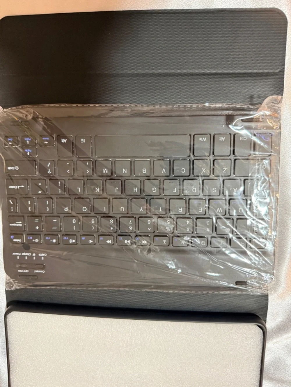 Universal Blue Wireless Keyboard Case for 8-8.7